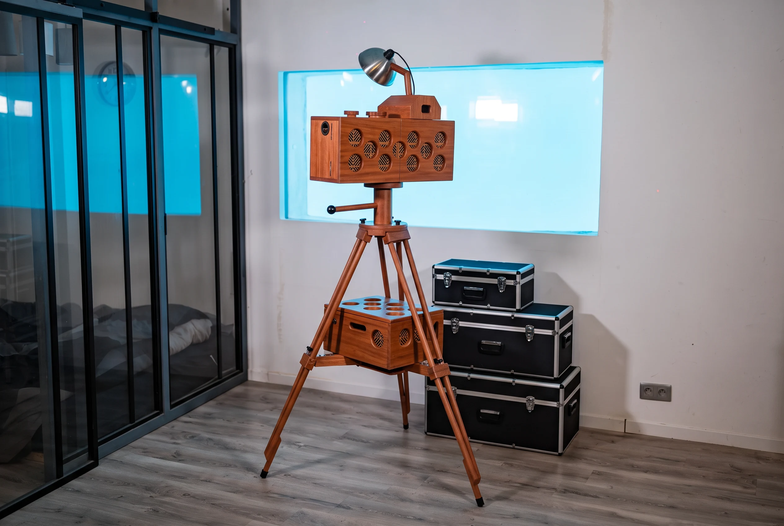 Face arrière et imprimante intégrée du photobooth Le St Trop